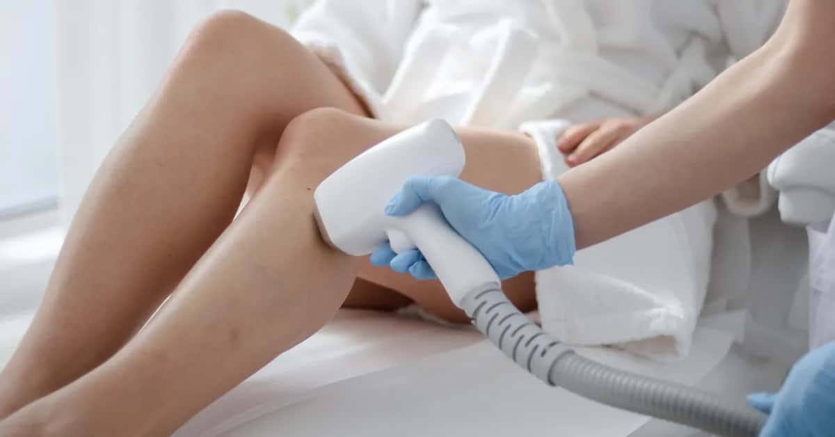 Ile trwa depilacja laserowa pach? Sprawdź, co wpływa na czas zabiegu