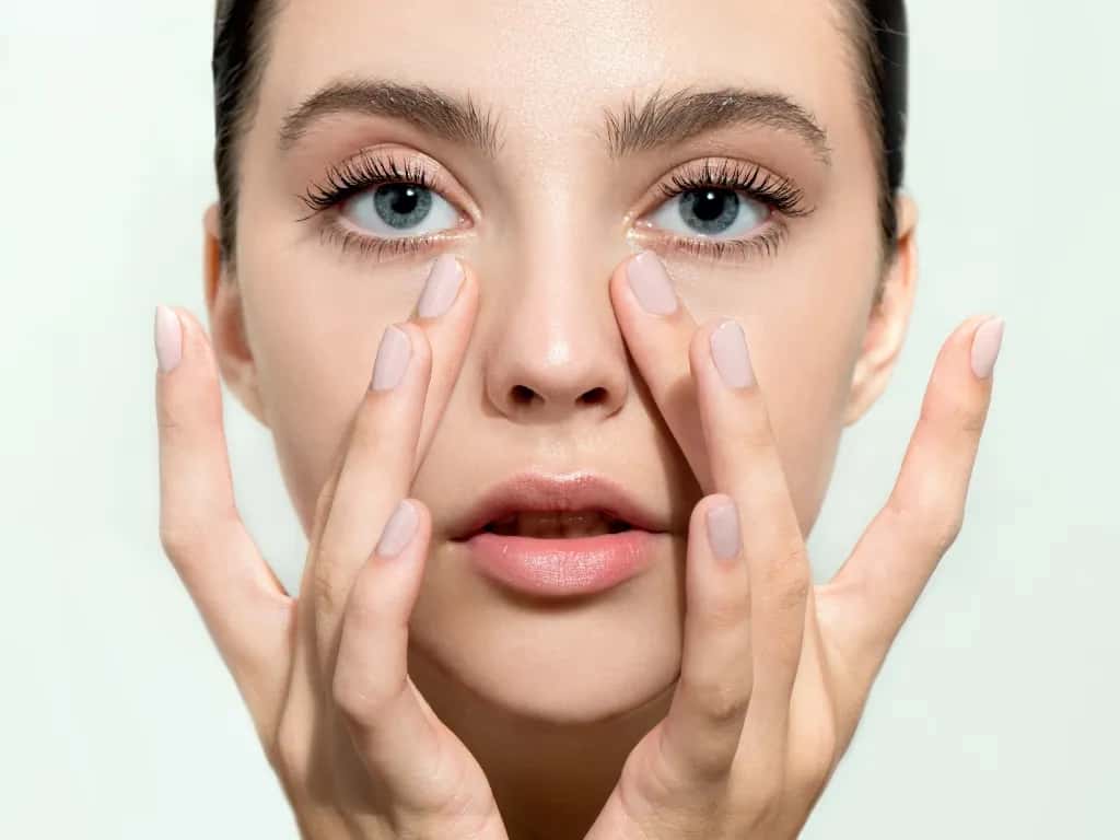 Ile kosztuje mikrodermabrazja? Sprawdź ceny i ukryte koszty